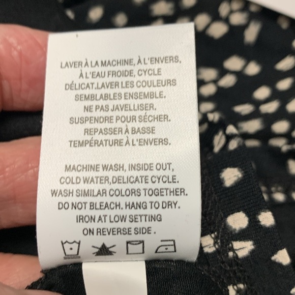 Reitman’s NWT Sleeveless Black w Beige Top w Stretch, Wrinkle Free, Four season - Picture 9 of 12